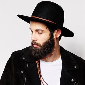 ⭐️SOLD⭐️Brixton men’s Tiller hat